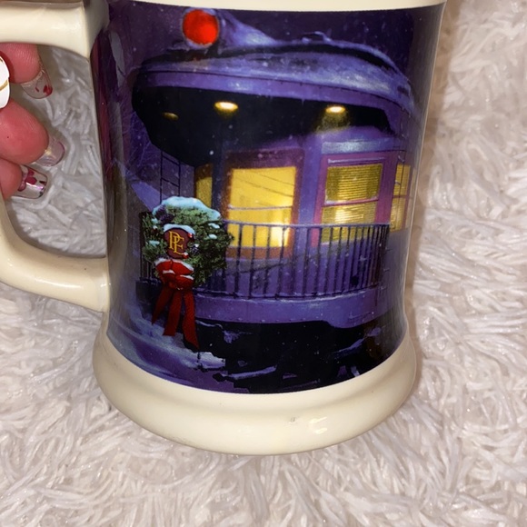 Warner Brothers  Polar Express Mug - Picture 5 of 10